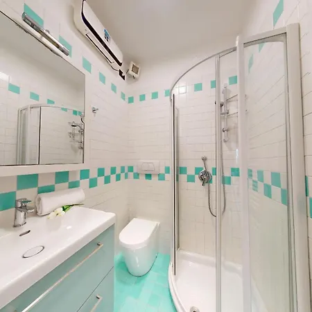 Apartman Sirmio Shore By Bookinggardalake Sirmione